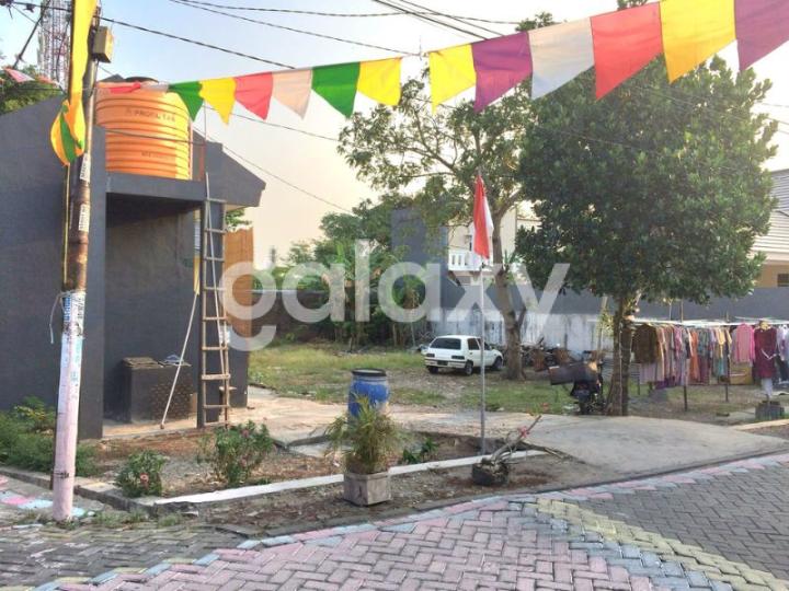 TANAH BONUS BANGUNAN DI  LIDAH WETAN LAKARSANTRI SURABAYA JAWA TIMUR