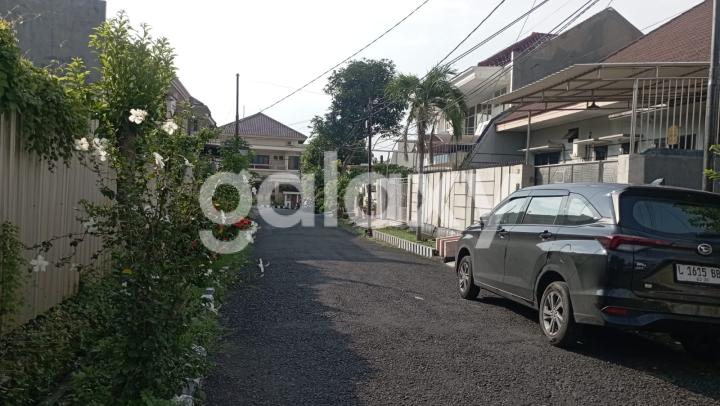 Tanah Strategis di Taman Darmo Permai Selatan dekat Madame Chang