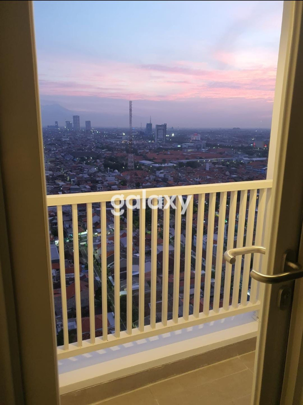 JUAL APARTEMEN KLASKA RESIDENCE AZURE 1 BR BARU GRESS