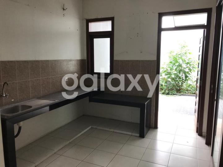 Disewakan Ruang Usaha di Jl. Ki Mangunsarkoro, Semarang Tengah