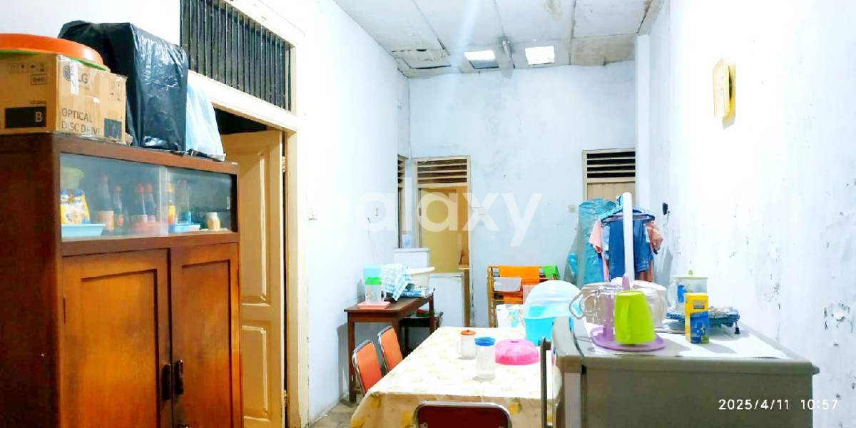 JUAL RUMAH MURAH DI TENGAH KOTA DI JALAN PENELEH