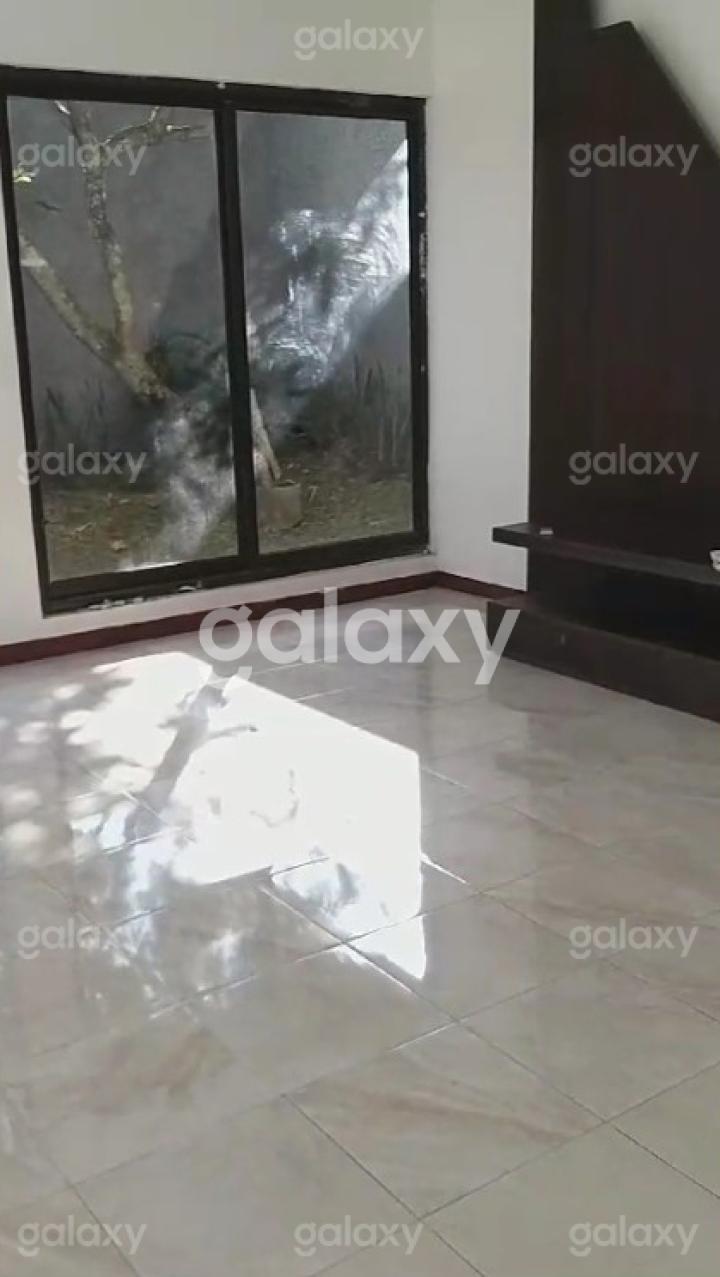 Rumah Bagus 4 Kamar di Villa Puncak Tidar Malang GMK03131
