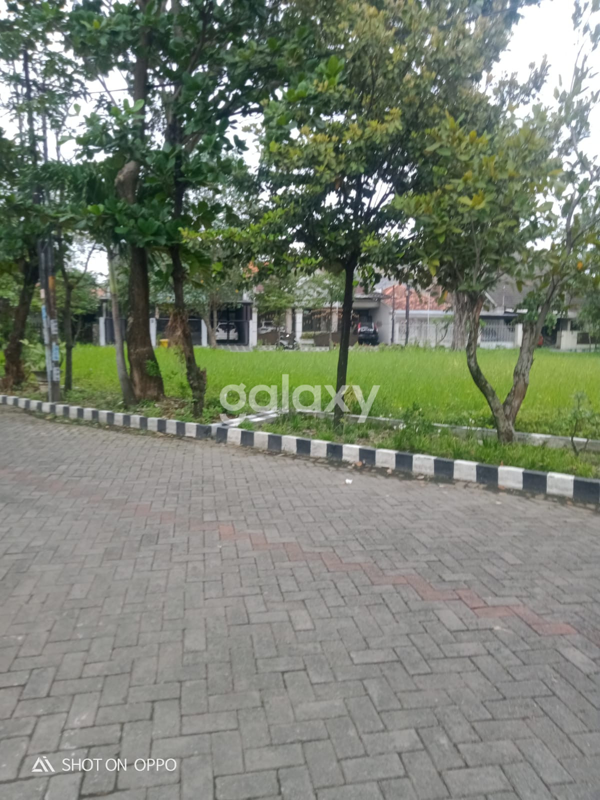 Rumah di Tenggilis Utara, Surabaya – Lokasi Strategis & Nyaman!