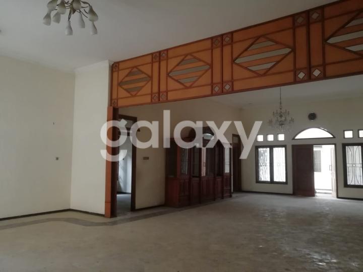 Rumah 2 Lantai Daerah Jati Selatan Sidoarjo