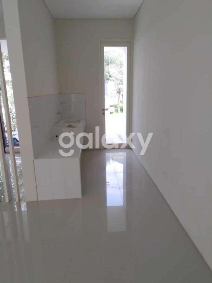 DIJUAL UNIT ISTIMEWA TERAWAT SIAP HUNI  Pelican Hill Citraland Utara