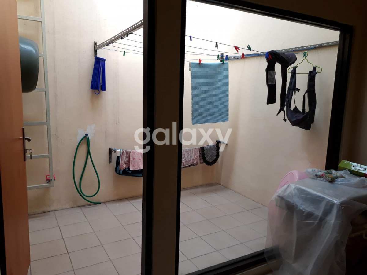 Rumah Kapasan Tengah Kota Minimalis Modern Semi Furnish