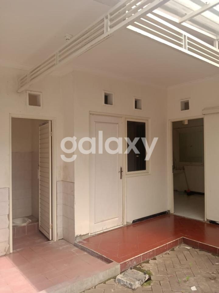 Rumah 1 Lantai di Delta Sari Baru